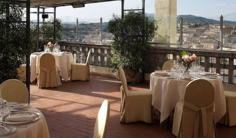 Отель Sina Brufani