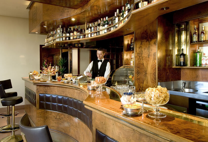 Отель Sina Brufani