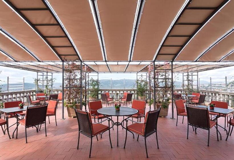 Отель Sina Brufani