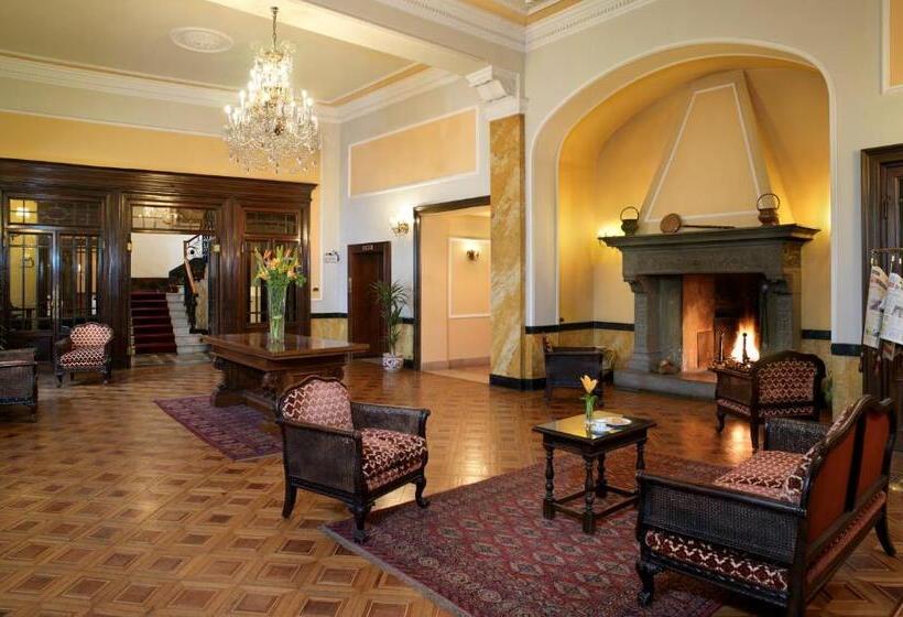 Отель Sina Brufani