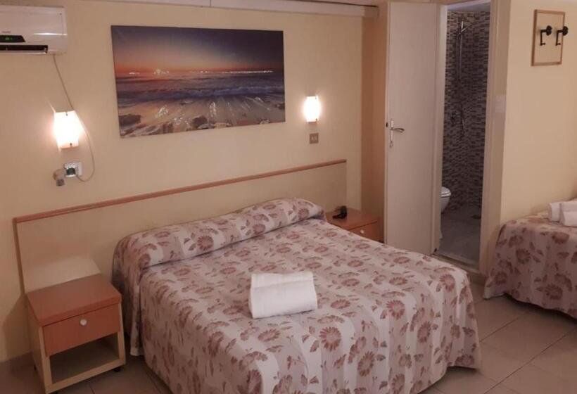 호텔 & Restaurant Storyville