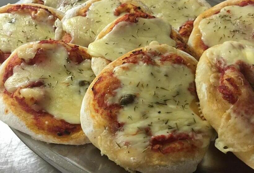 호텔 & Restaurant Storyville