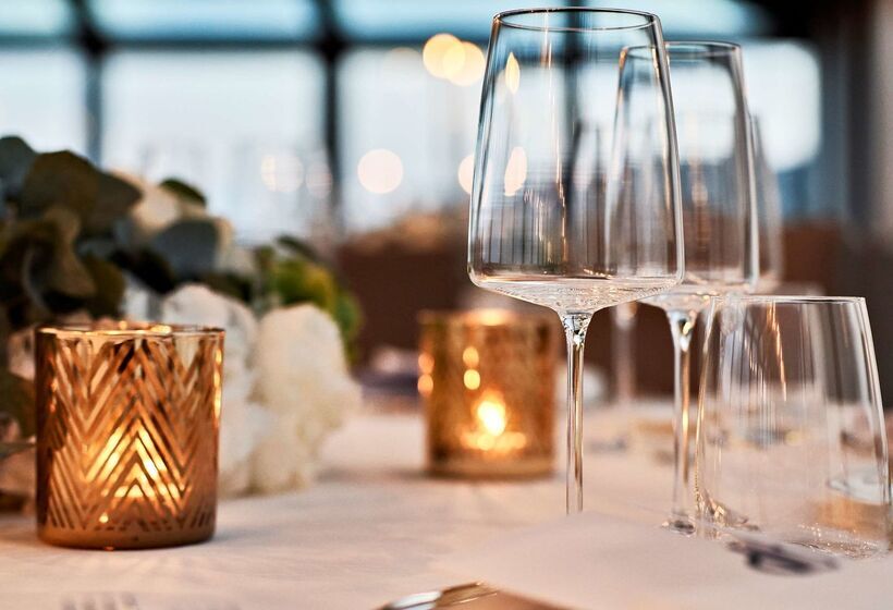 هتل De Bonart Naples   Curio Collection By Hilton