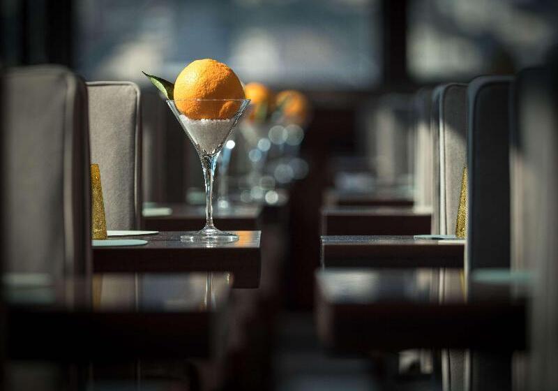 هتل De Bonart Naples   Curio Collection By Hilton