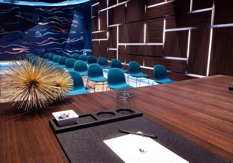 هتل De Bonart Naples   Curio Collection By Hilton