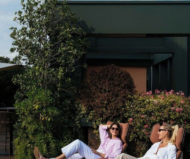 هتل The Westin Palace, Milan