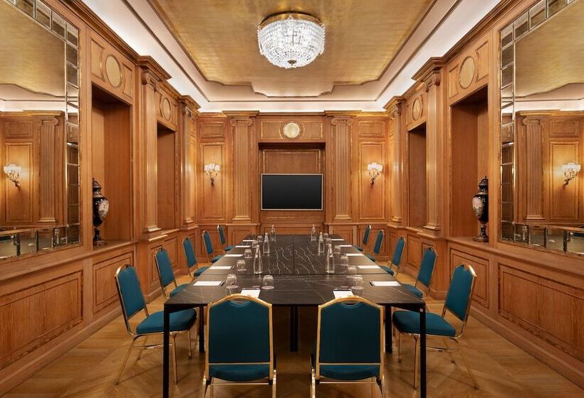 هتل The Westin Palace, Milan