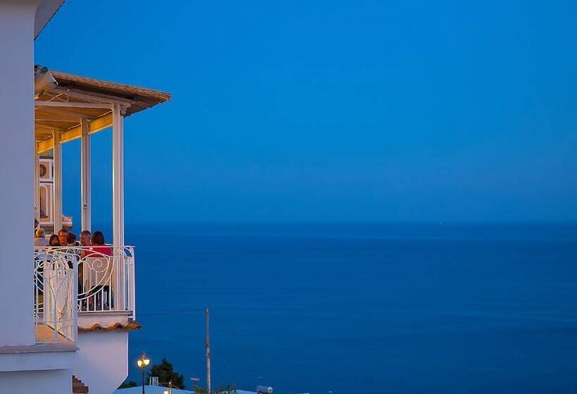 בית מלון כפרי Tramonto d'Oro