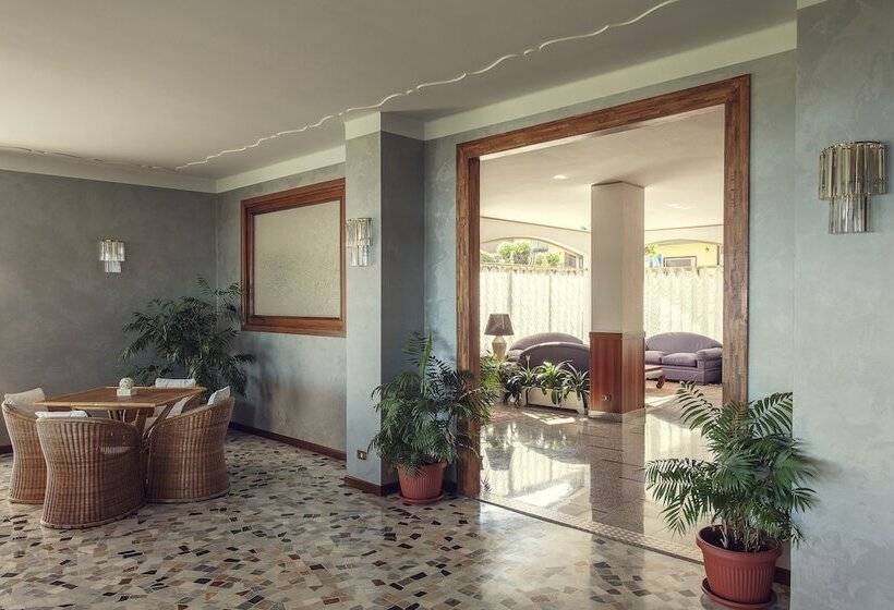 בית מלון כפרי Tre Laghi