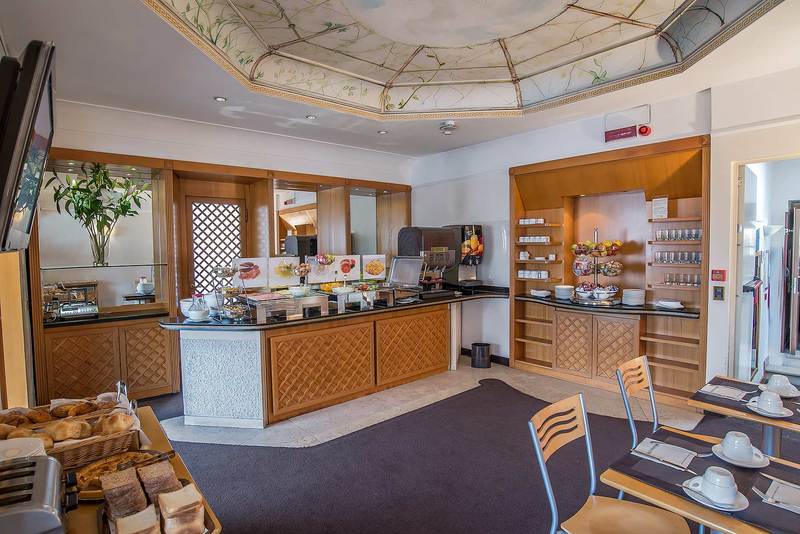 בית מלון כפרי Tritone