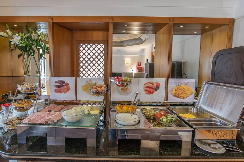 בית מלון כפרי Tritone