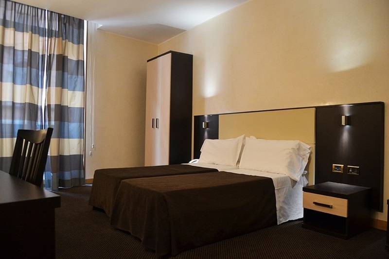 בית מלון כפרי Tritone