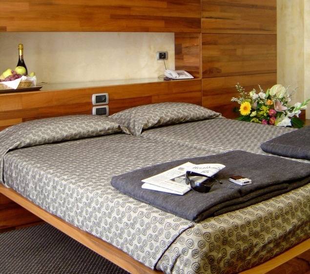 בית מלון כפרי Tritone