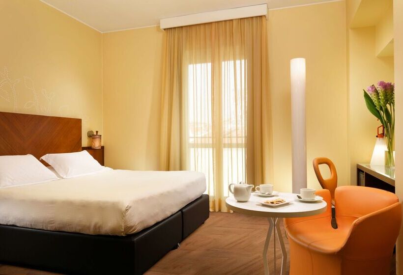 Unahotels Mediterraneo Milano