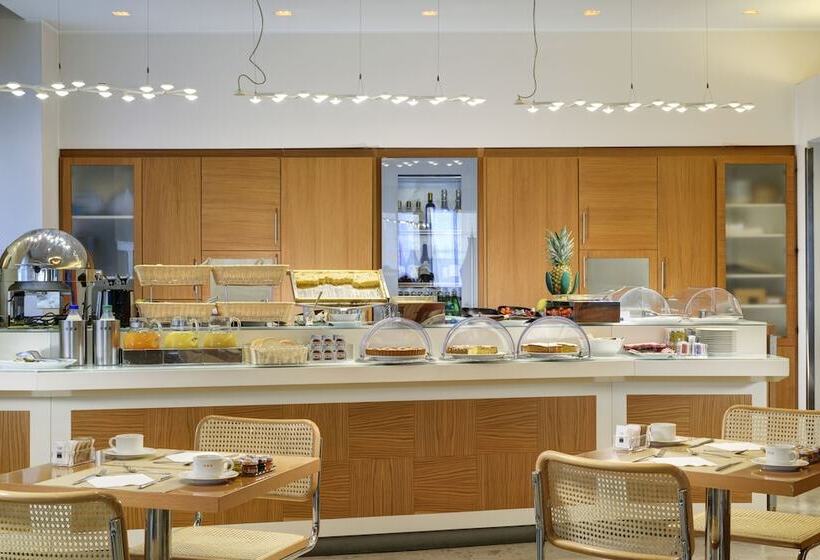 Unahotels Mediterraneo Milano