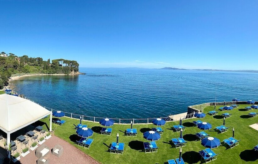 فندق Villa Domizia