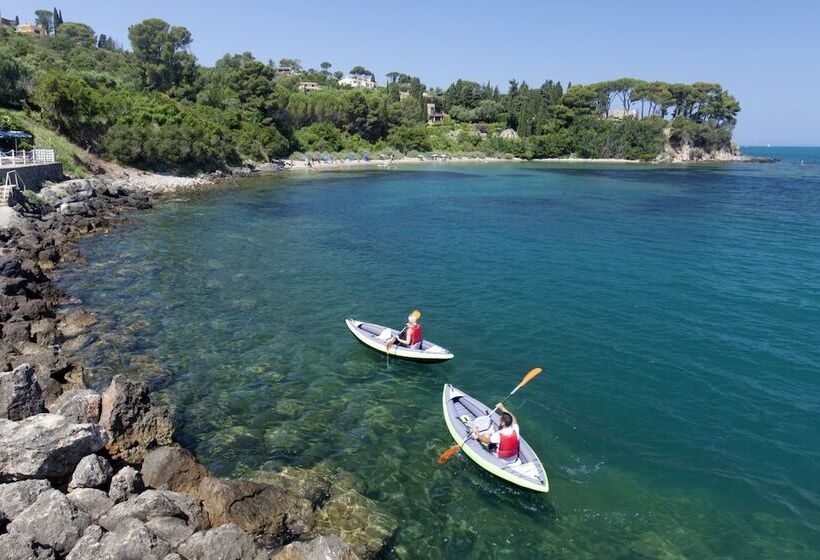 فندق Villa Domizia