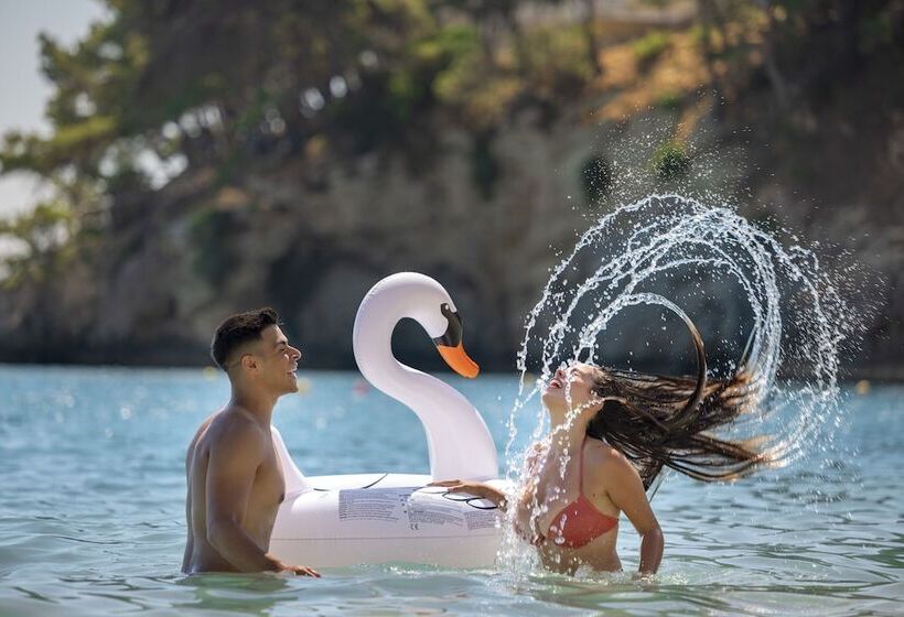 Pugnochiuso Resort Hotel Del Faro