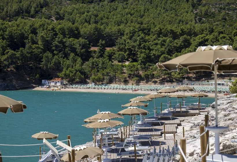 Pugnochiuso Resort Hotel Del Faro