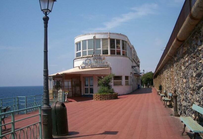 דירת נופש Savoia Apartments