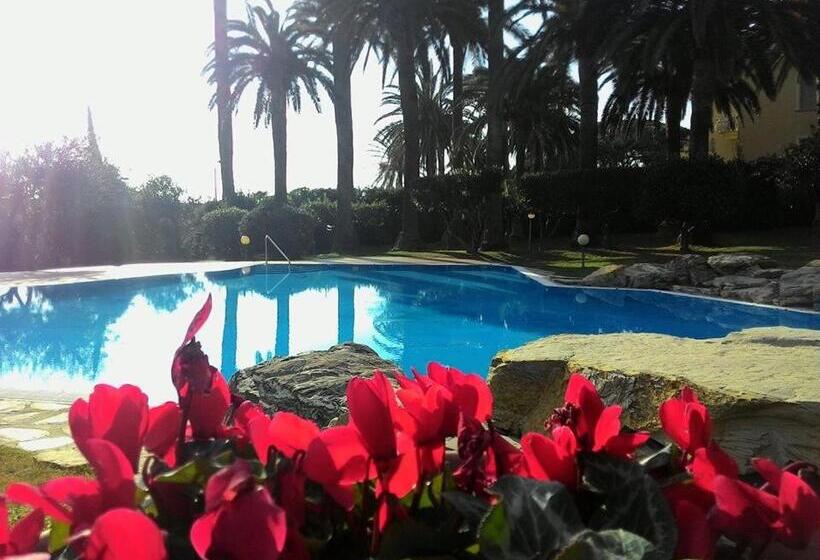 דירת נופש Savoia Apartments