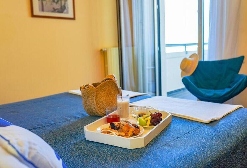 리조트 Unahotels Imperial Sport