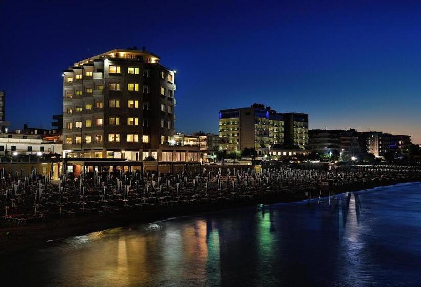 리조트 Unahotels Imperial Sport