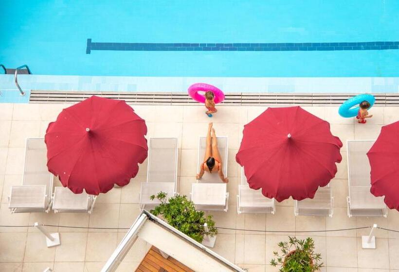 리조트 Unahotels Imperial Sport