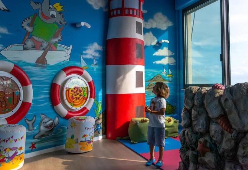 리조트 Unahotels Imperial Sport