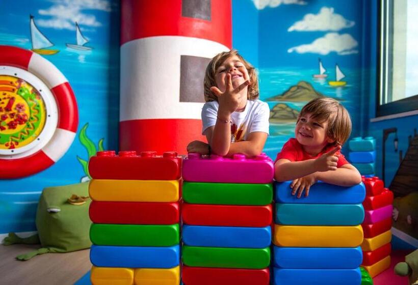 리조트 Unahotels Imperial Sport