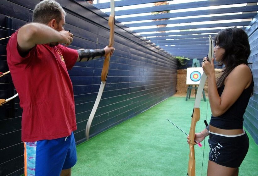 酒店 Serena Majestic