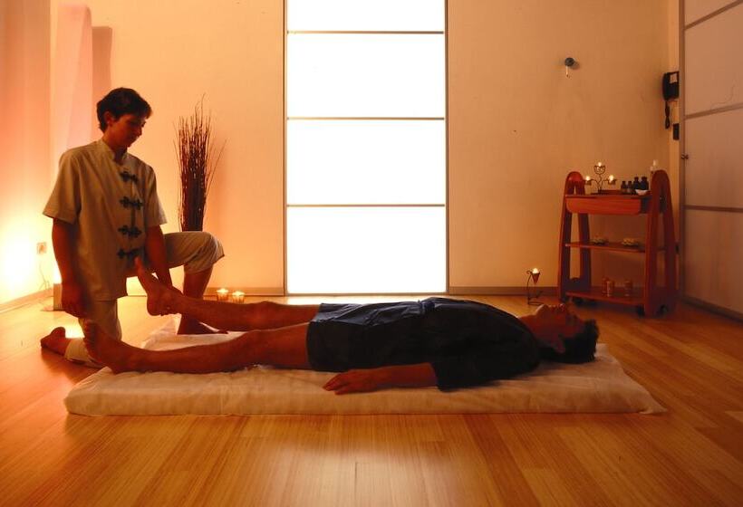 酒店 Serena Majestic