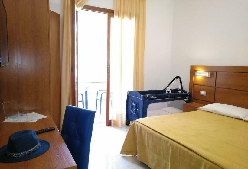 Villaggio Turistico La Mantinera