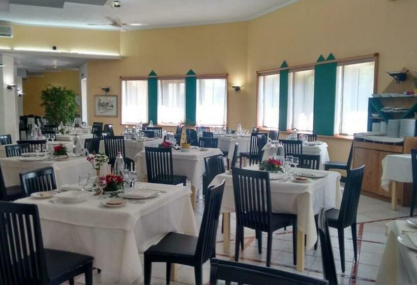 Villaggio Turistico La Mantinera