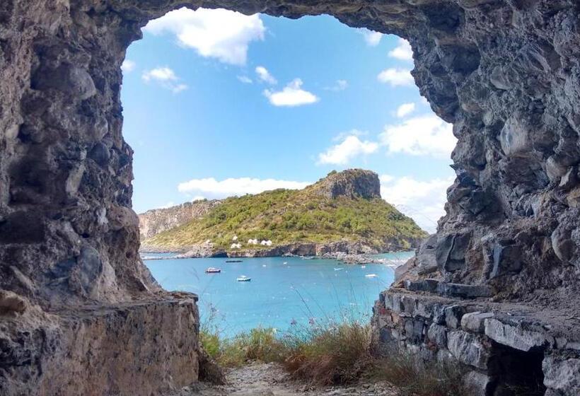 Villaggio Turistico La Mantinera