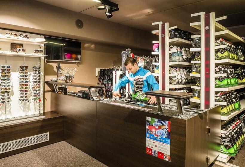 Alpenroyal The Leading Hotels Of The World