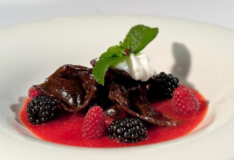 Alpenwellnesshotel St. Veit