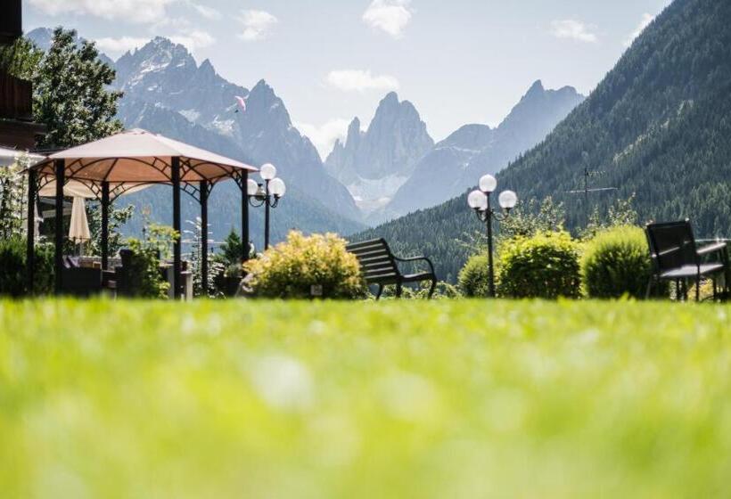 Alpenwellnesshotel St. Veit