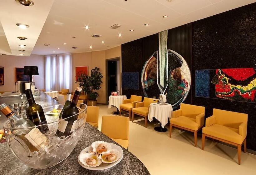 Grand Hotel President