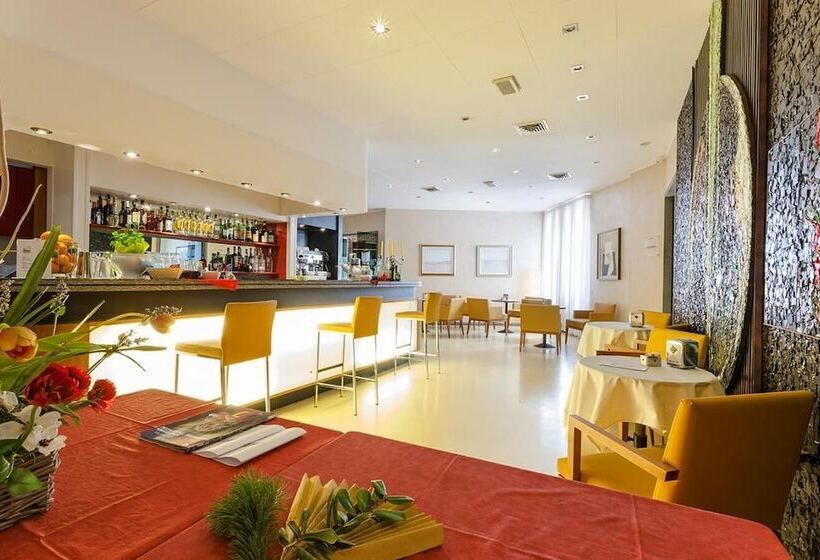 Grand Hotel President