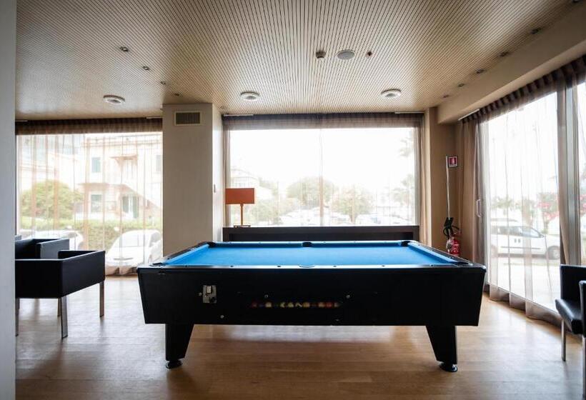 호텔 Abruzzo Marina