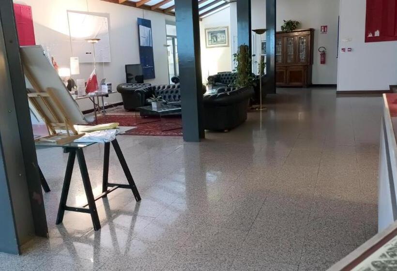 هتل Al Sant Andrea