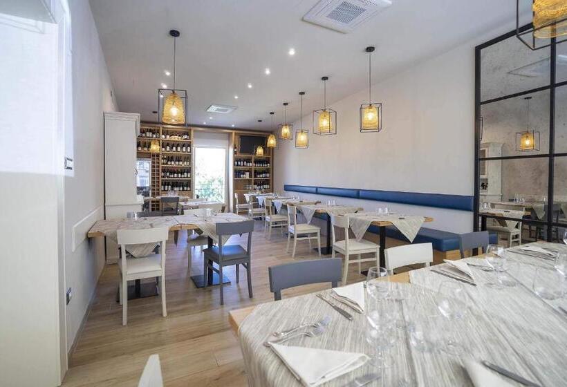 Отель Albergo Africa