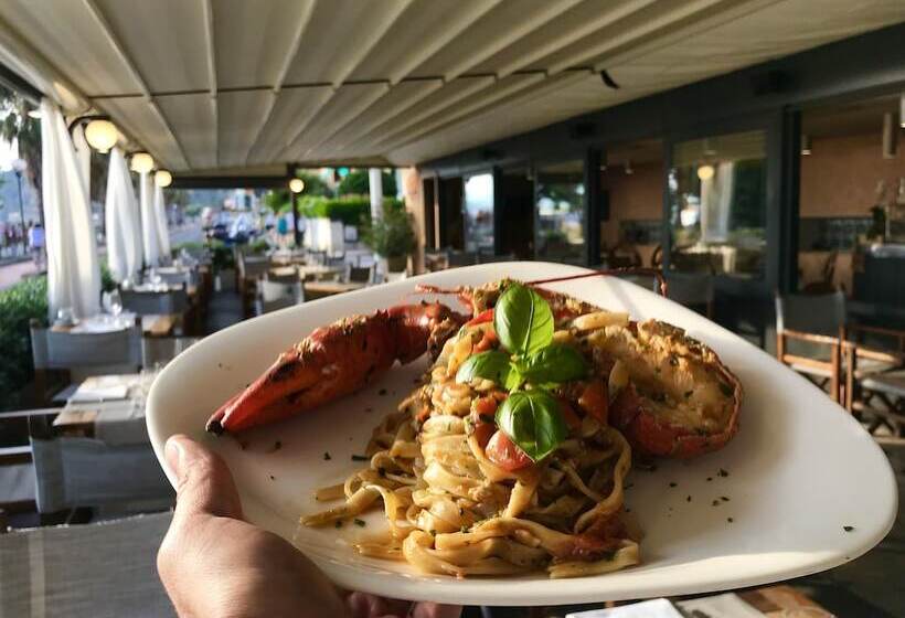 Отель Albergo Celeste