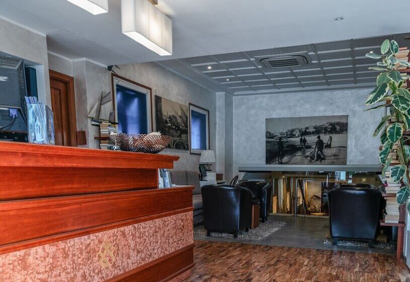 Отель Albergo Celeste