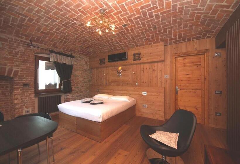 호텔 Albergo Nazionale