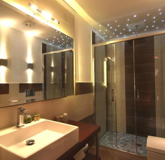 호텔 Albergo Nazionale