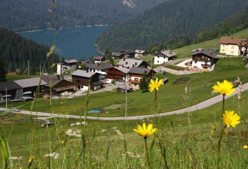 فندق Albergo Riglarhaus