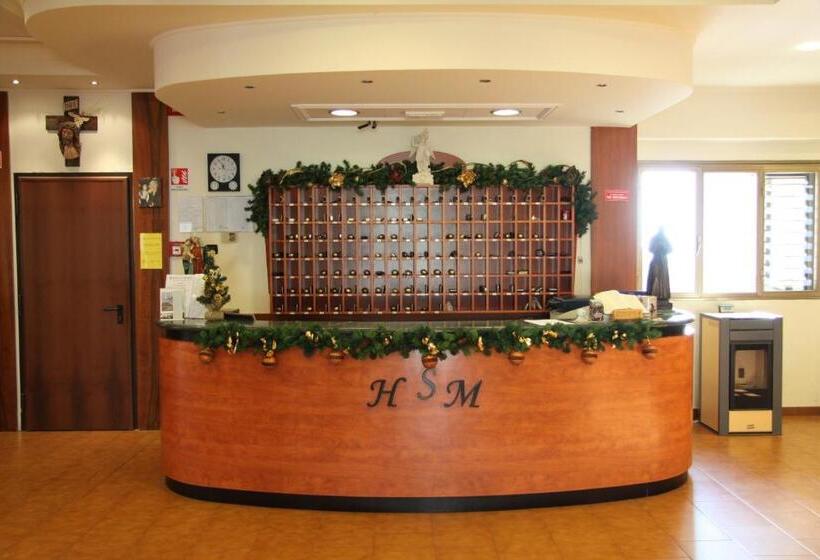 ホテル Albergo San Michele