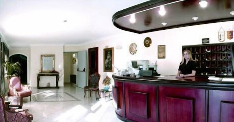 فندق Alceste